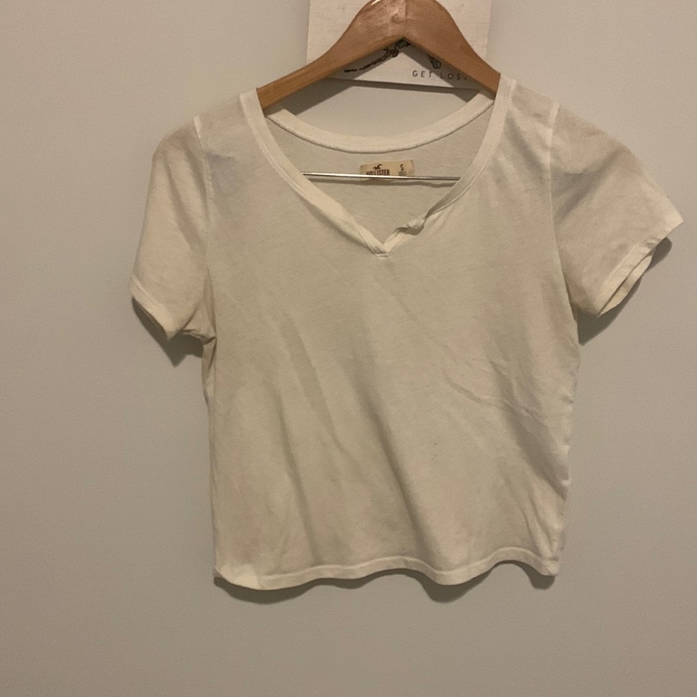 Small crop v neck from hollister